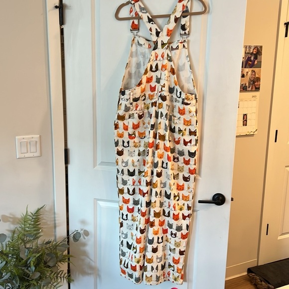 SW Wardrobe Meow Cat Print Overalls with Pockets Size - Large - Picture 4 of 9